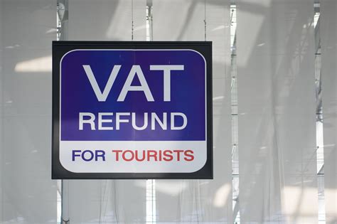 vat refund france louis vuitton|is hotel vat tax refundable.